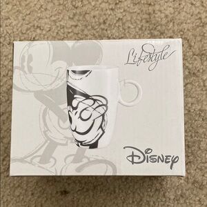 Disney Black and‎ White Mickey Mug